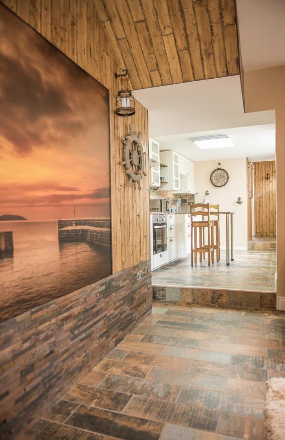Deluxe Rustic Charlestown Themed Apartment St Austell Ngoại thất bức ảnh